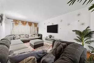 2190 Boston Rd, Bronx, NY 10462 - Photo 9