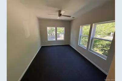 26 Park Avenue, Port Jefferson Station, NY 11777 - Photo 9