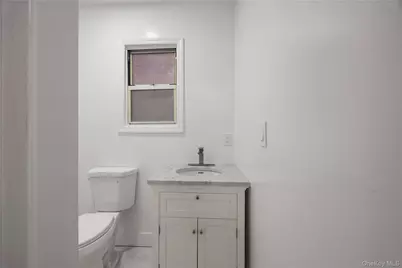 95 Buena Vista Avenue, Yonkers, NY 10701 - Photo 19