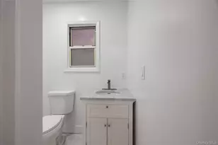 95 Buena Vista Ave, Yonkers, NY 10701 - Photo 19