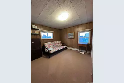 135 Sunrise Lane, Hempstead, NY 11756 - Photo 13