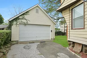 11 Woodland Ave, New Rochelle, NY 10805 - Photo 11