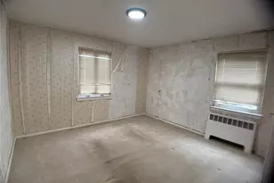 1927 Franklin Rd, Valley Stream, NY 11580 - Photo 11