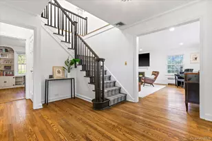 3 Chalford Ln, Scarsdale, NY 10583 - Photo 3