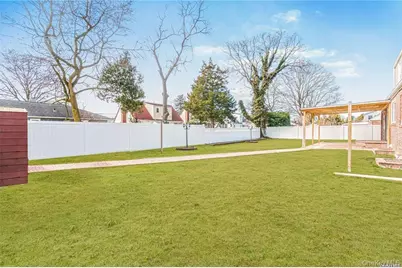 820 Southern Parkway, Uniondale, NY 11553 - Photo 25