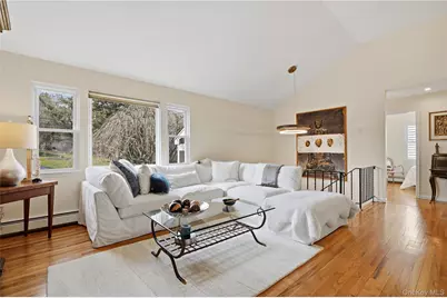 166 Highview Street, Mamaroneck, NY 10543 - Photo 7