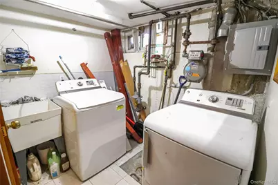 21115 48th Avenue, Bayside, NY 11364 - Photo 15