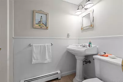 2 Mayflower Lane, Holtsville, NY 11742 - Photo 29