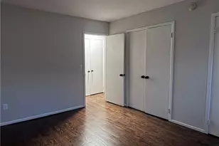 60 Trafalgar Rd, New Windsor, NY 12553 - Photo 5