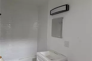 60 Trafalgar Rd, New Windsor, NY 12553 - Photo 7