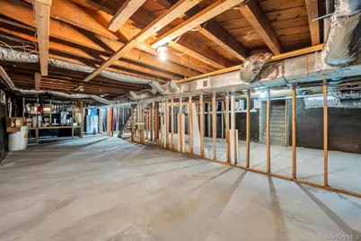 277 Clocks Boulevard, Massapequa, NY 11758 - Photo 25