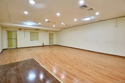 133-40 37 Avenue, Flushing, NY 11354 - Photo 3