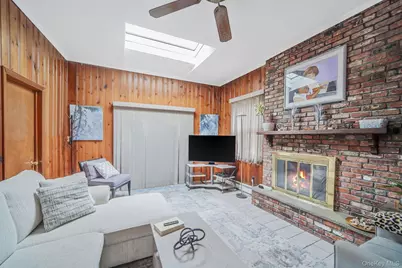 7 Rugby Road, Westbury, NY 11590 - Photo 15