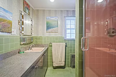 7 Rugby Road, Westbury, NY 11590 - Photo 27