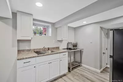 7 Rugby Road, Westbury, NY 11590 - Photo 35