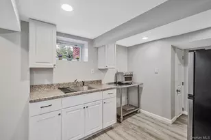 7 Rugby Rd, Westbury, NY 11590 - Photo 35