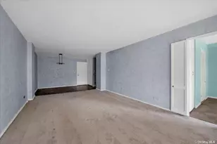 61-20 Grand Central Pkwy, Forest Hills, NY 11375 - Photo 7