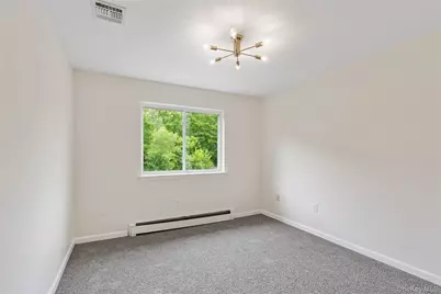 221 Tamerisk Lane, New Windsor, NY 12553 - Photo 17