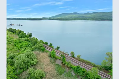 221 Tamerisk Lane, New Windsor, NY 12553 - Photo 39