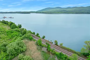 221 Tamerisk Ln, New Windsor, NY 12553 - Photo 39