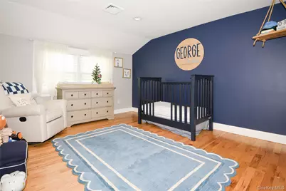 181 Friends Lane, Westbury, NY 11590 - Photo 15