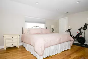 181 Friends Ln, Westbury, NY 11590 - Photo 19