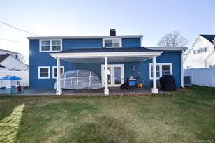 181 Friends Ln, Westbury, NY 11590 - Photo 25