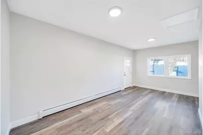 16 Columbus Avenue, Brentwood, NY 11717 - Photo 13