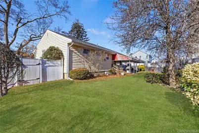 251 1st Avenue, Massapequa Park, NY 11762 - Photo 17