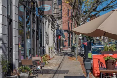 110 Round Hill Road, Dobbs Ferry, NY 10522 - Photo 39