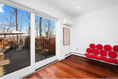 110 Round Hill Road, Dobbs Ferry, NY 10522 - Photo 13