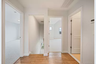 115 Riviera Parkway, Lindenhurst, NY 11757 - Photo 19