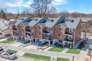 37-08 Francis Lewis Blvd, Bayside, NY 11361 - Photo 15