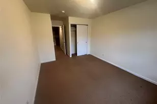 408 Carpenter Ave, Newburgh, NY 12550 - Photo 7