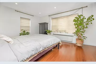 64-68 83 Place, Middle Village, NY 11379 - Photo 19