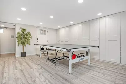 64-68 83 Place, Middle Village, NY 11379 - Photo 21