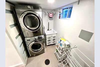 64-68 83 Place, Middle Village, NY 11379 - Photo 25