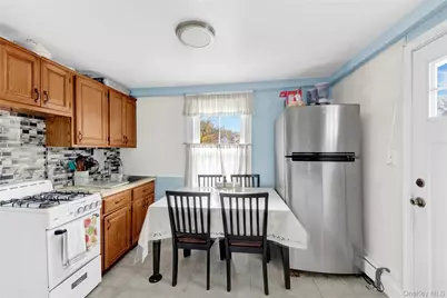 15 Ferris Place, Ossining, NY 10562 - Photo 3