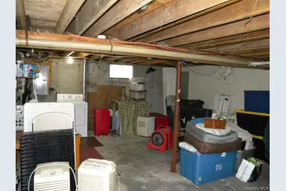 79 S Evergreen Drive, Selden, NY 11784 - Photo 25