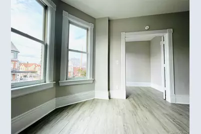 72 Liberty Street Wh Street, Newburgh, NY 12550 - Photo 5