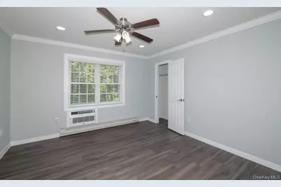 241 W Main Street #5, Bay Shore, NY 11706 - Photo 5