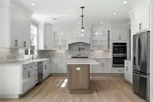 3390 Woodward Ave, Wantagh, NY 11793 - Photo 19