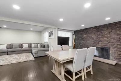 702 10th Avenue, East Northport, NY 11731 - Photo 5