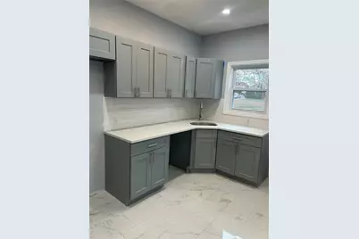 562 S 9th Avenue, Mount Vernon, NY 10550 - Photo 1
