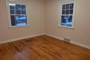 19 Ann St, Poughkeepsie, NY 12603 - Photo 9