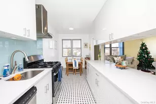 80-10 165th St, Flushing, NY 11432 - Photo 19