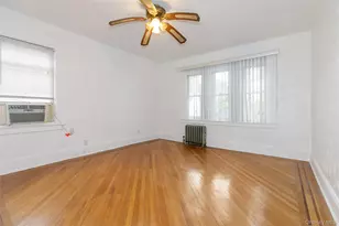 4623 Arcadia Ln, Great Neck, NY 11020 - Photo 7