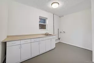 43 Arthur Pl, Yonkers, NY 10701 - Photo 29