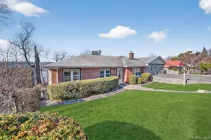 43 Arthur Pl, Yonkers, NY 10701 - Photo 3