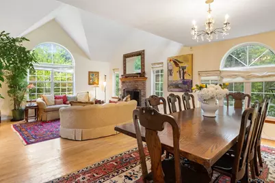 6 Wolf Way, East Hampton, NY 11937 - Photo 3